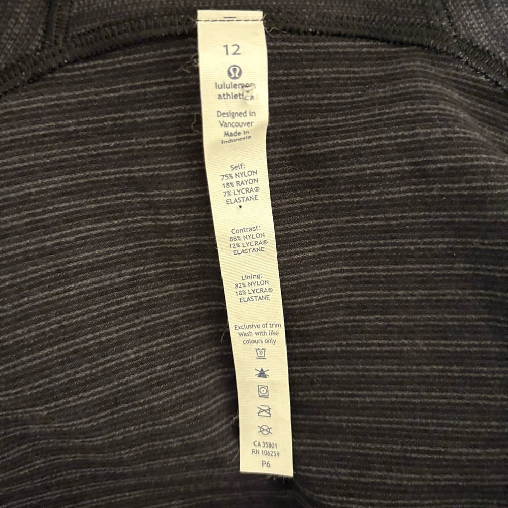 Lululemon Bhakti Yoga Jacket Size 12 - Picture 11 of 11